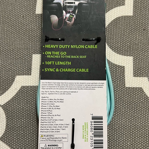 Iphone and Ipad USB Cable - Picture 2 of 4